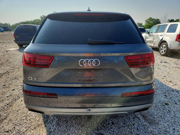 2019 AUDI Q7