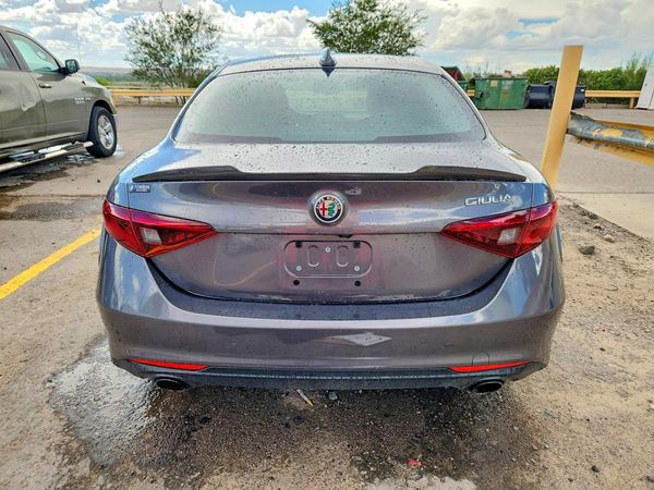 2022 ALFA ROMEO GIULIA RWD