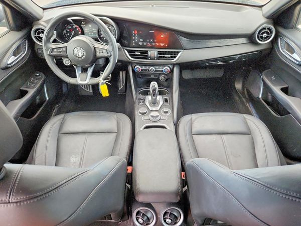 2022 ALFA ROMEO GIULIA RWD