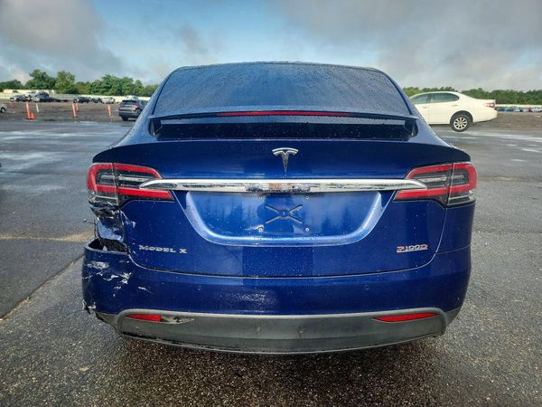 2017 TESLA MODEL X