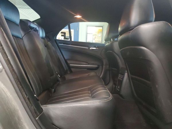 2017 CHRYSLER 300 300S