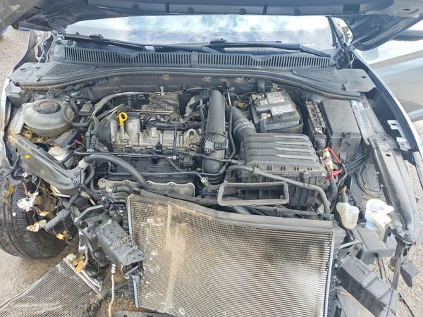 2019 VOLKSWAGEN JETTA S, SE, R-Line
