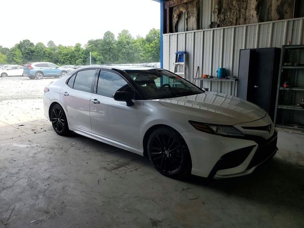 2023 TOYOTA CAMRY XSE
