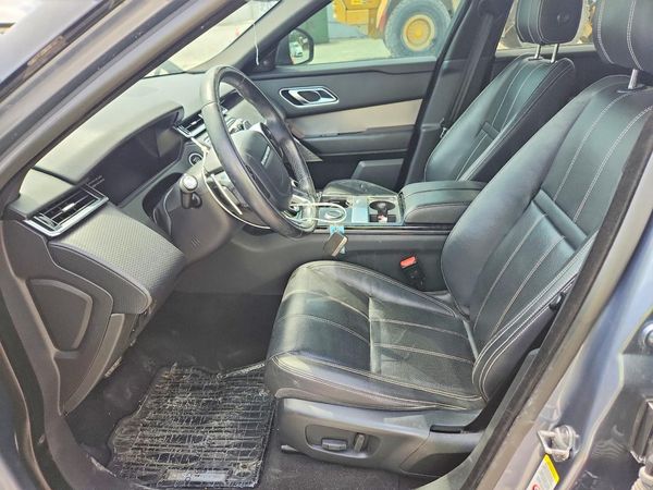 2019 LAND ROVER RANGE ROVER VELAR R-Dynamic SE