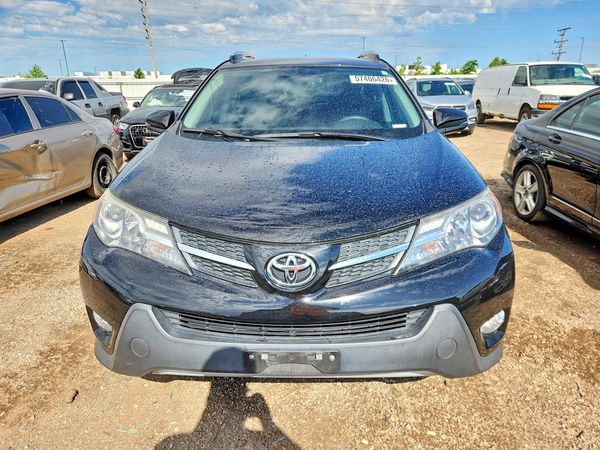 2015 TOYOTA RAV4