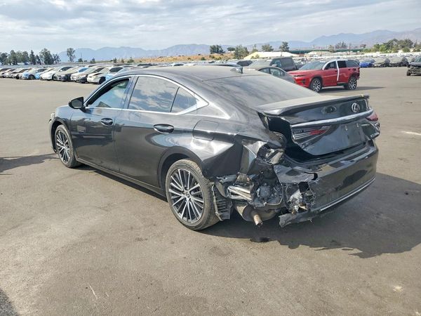 2023 LEXUS ES 300H