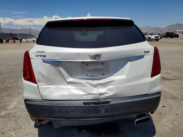 2018 CADILLAC XT5