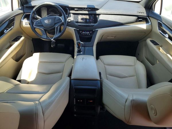 2018 CADILLAC XT5