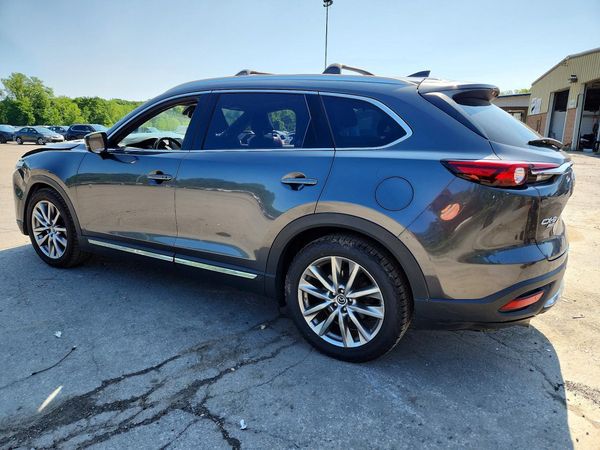 2018 MAZDA CX-9 Signature