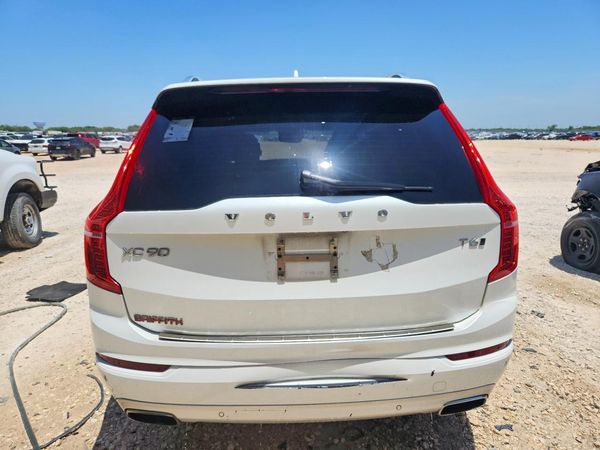 2016 VOLVO XC90 SV42 Momentum