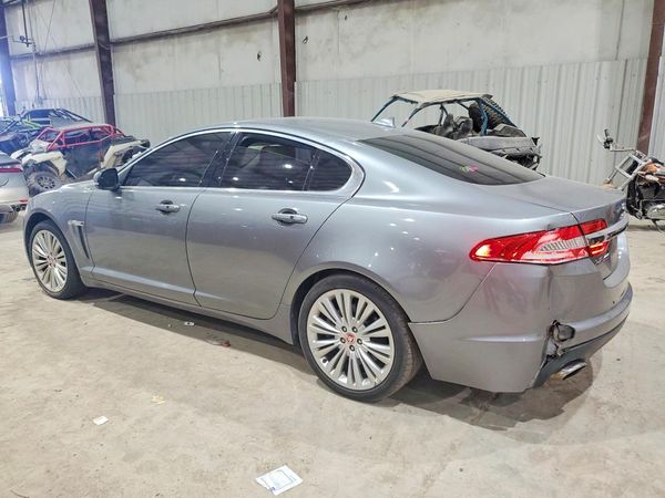 2014 JAGUAR XF
