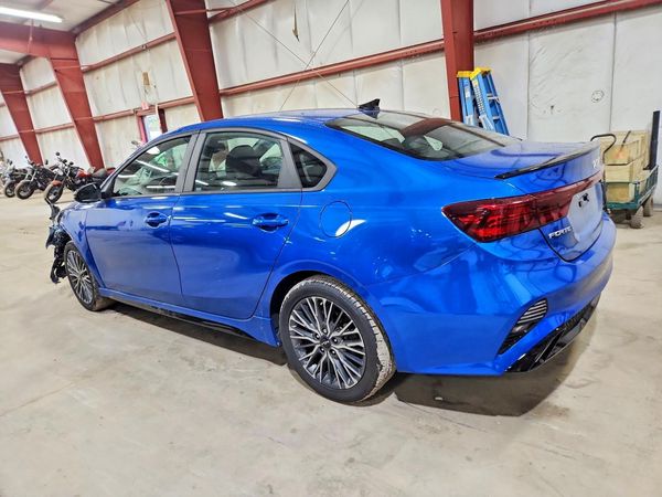 2022 KIA FORTE GT Line