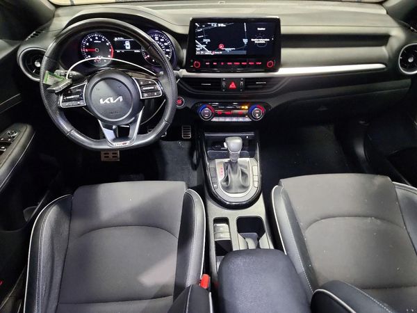 2022 KIA FORTE GT Line