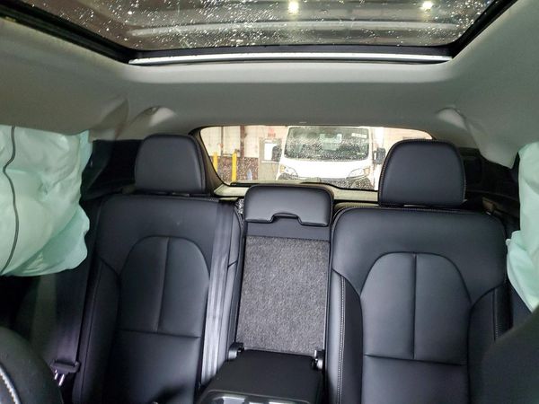 2026 VOLVO XC40 Plus Dark