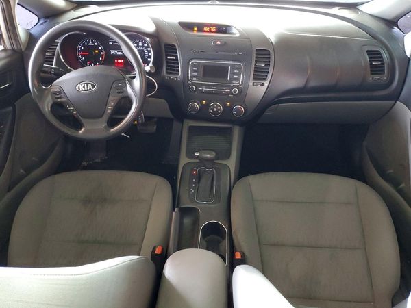 2015 KIA FORTE GL(Middle-low grade)