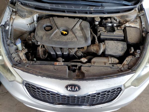 2015 KIA FORTE GL(Middle-low grade)