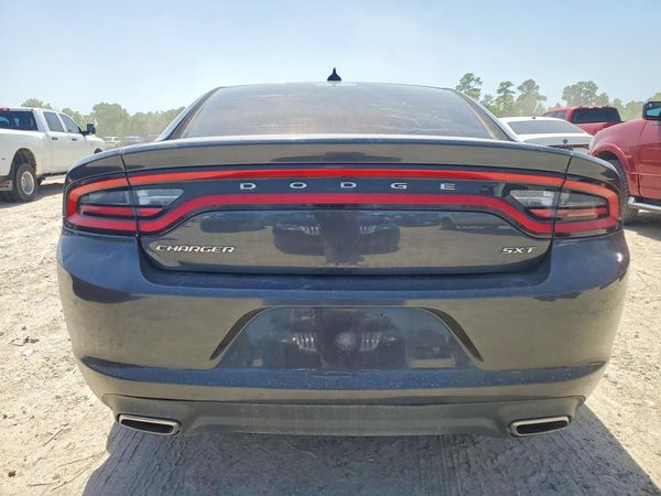 2016 DODGE CHARGER SXT