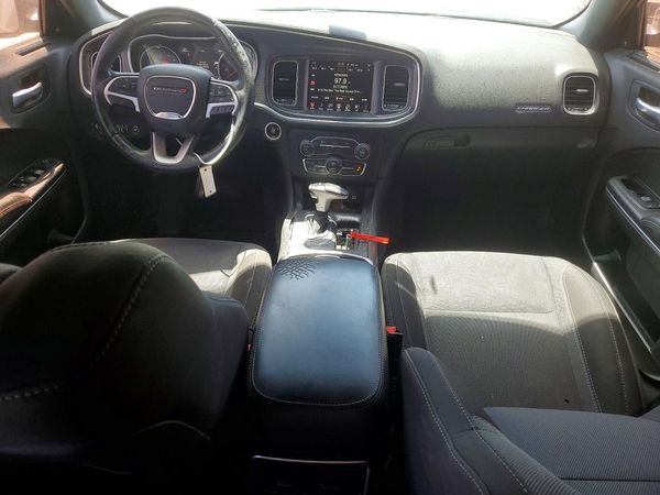 2016 DODGE CHARGER SXT