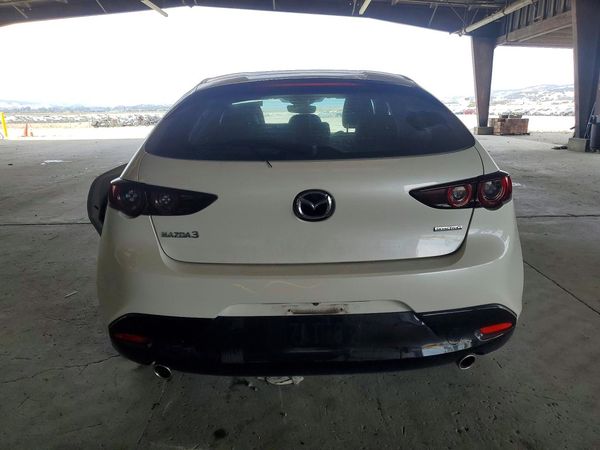 2021 MAZDA 3