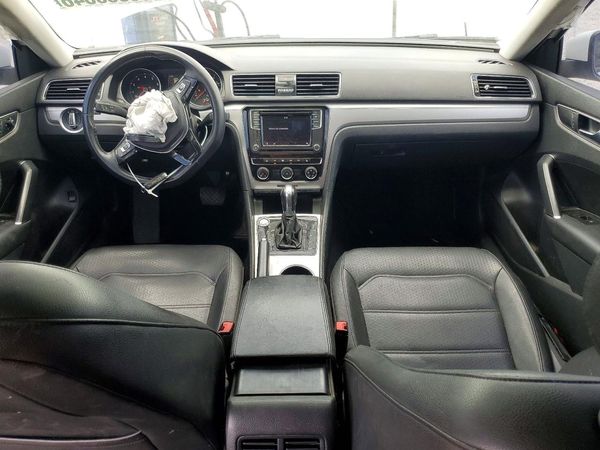 2019 VOLKSWAGEN PASSAT Wolfsburg — CKPT