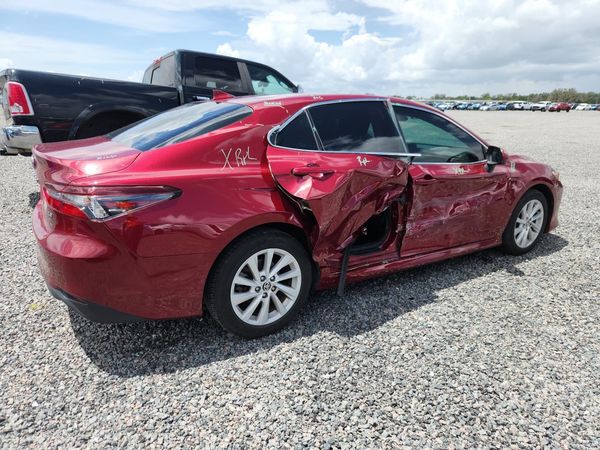 2022 TOYOTA CAMRY