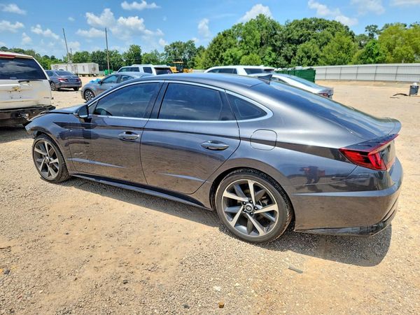 2021 HYUNDAI SONATA