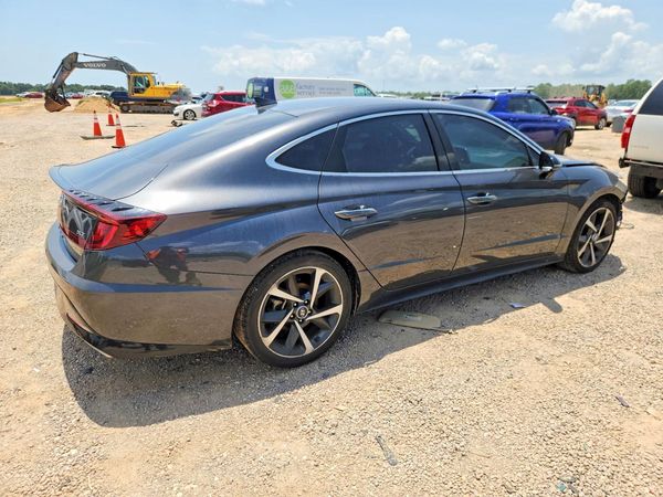 2021 HYUNDAI SONATA