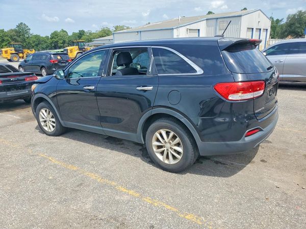 2017 KIA SORENTO L, LX