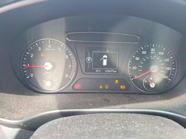 2017 KIA SORENTO L, LX