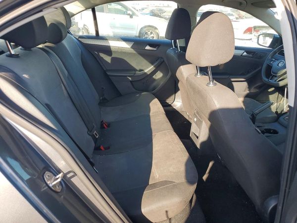 2017 VOLKSWAGEN JETTA