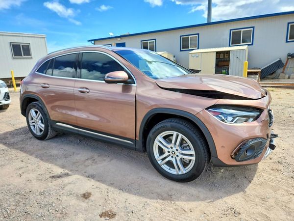 2022 MERCEDES-BENZ GLA GLA250