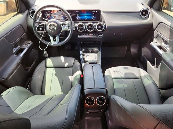 2022 MERCEDES-BENZ GLA GLA250