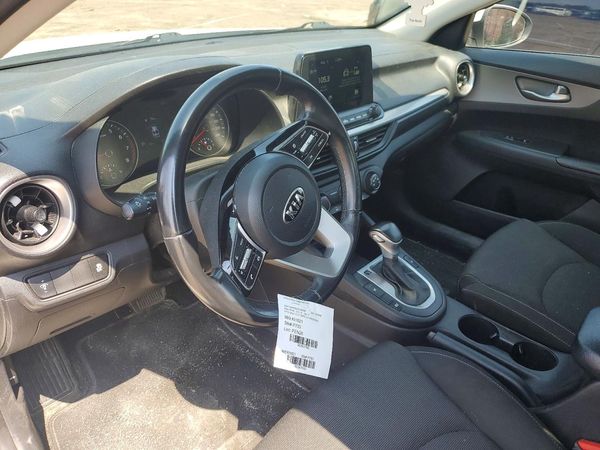 2021 KIA FORTE FE, LXS