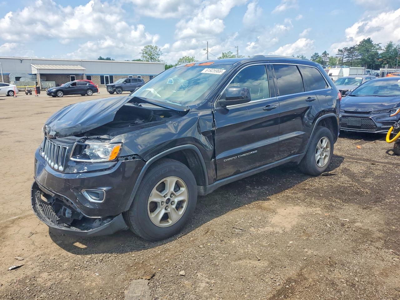 2015 JEEP GRAND CHEROKEE LAREDO 4X4