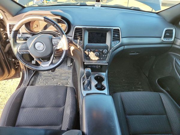 2021 JEEP GRAND CHEROKEE LAREDO 4X4