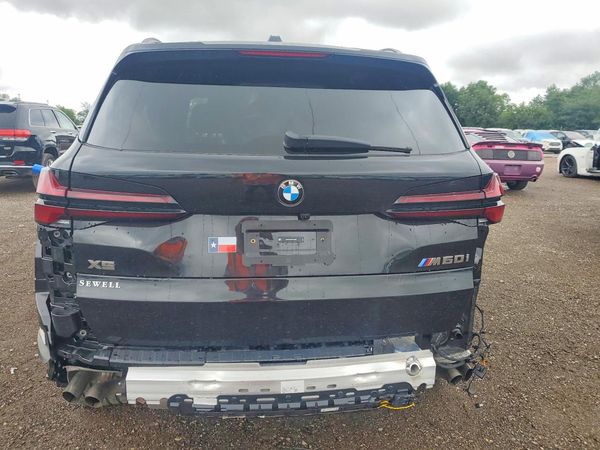 2026 BMW X5 M60i