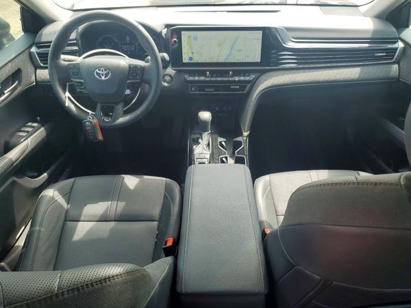 2026 TOYOTA CAMRY