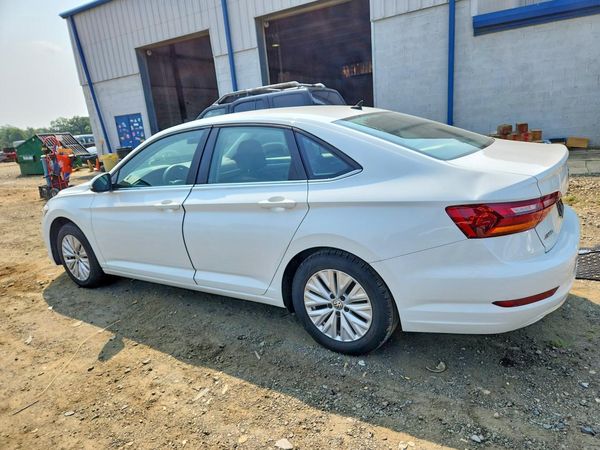 2019 VOLKSWAGEN JETTA S, SE, R-Line — DSRA