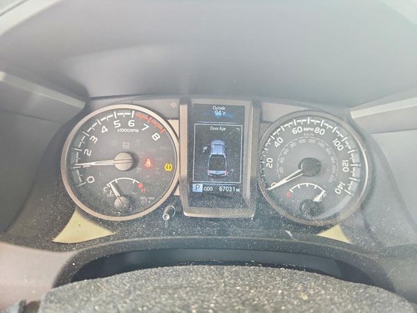 2021 TOYOTA TACOMA SR5