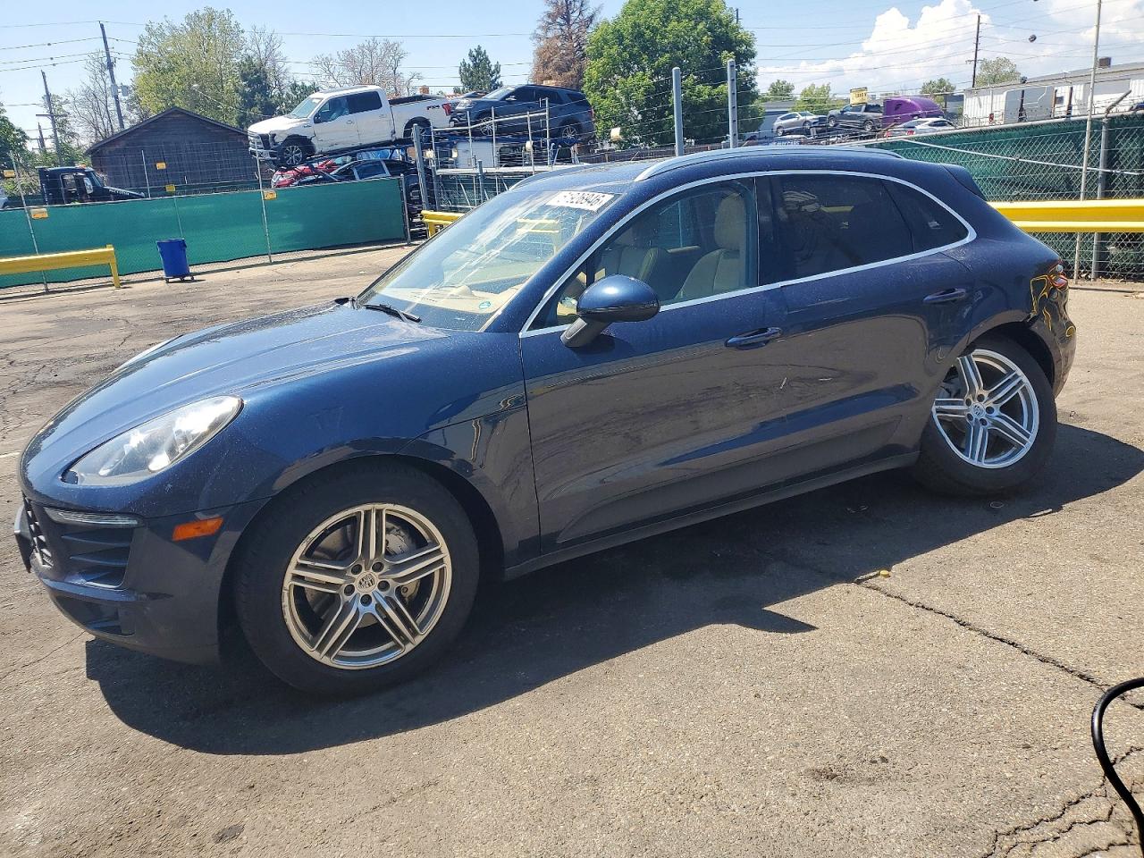 2015 PORSCHE MACAN