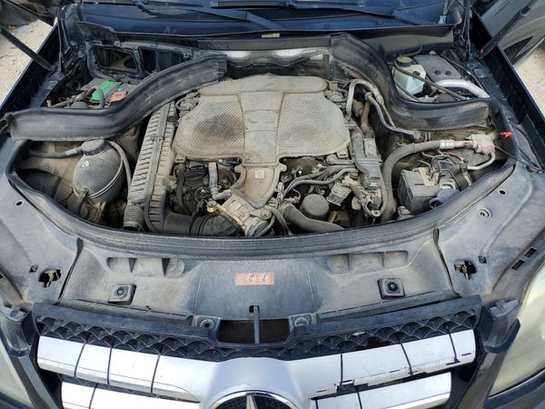 2014 MERCEDES-BENZ GLK-CLASS — Engine bay