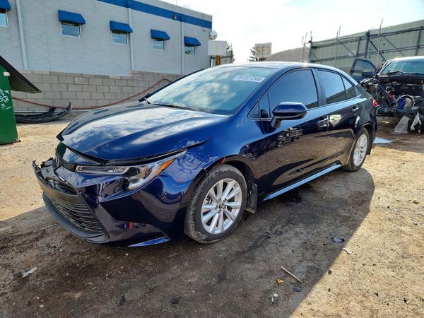 2024 TOYOTA COROLLA