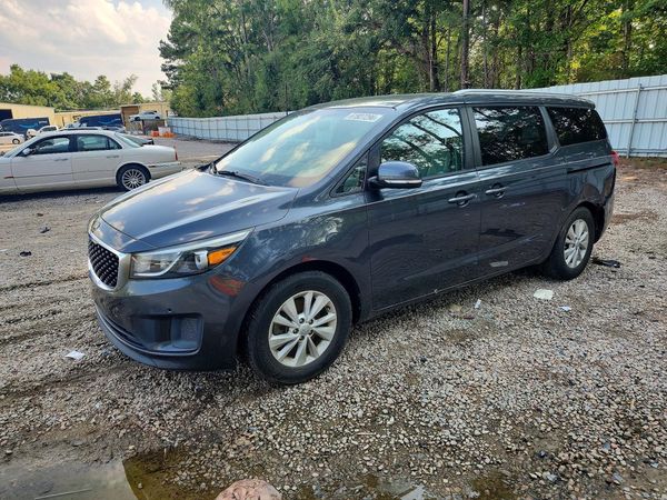 2017 KIA SEDONA LX