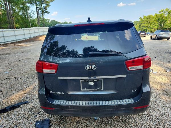 2017 KIA SEDONA LX