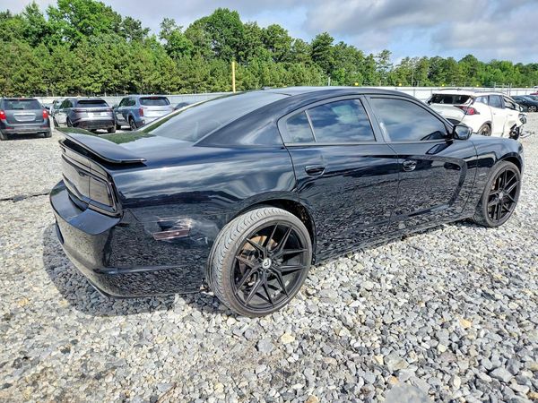 2013 DODGE CHARGER