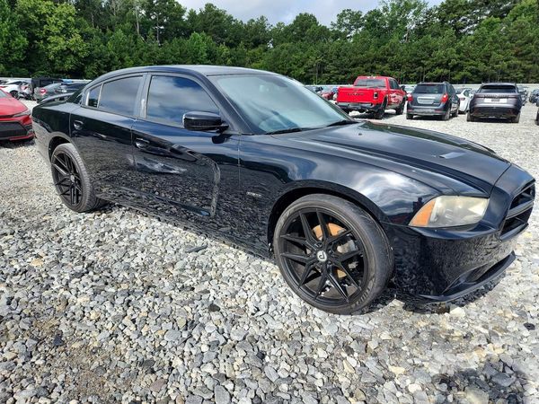 2013 DODGE CHARGER