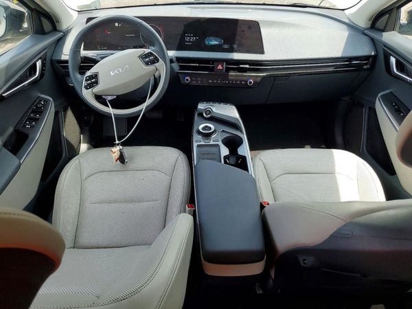 2024 KIA EV6 Light, Wind
