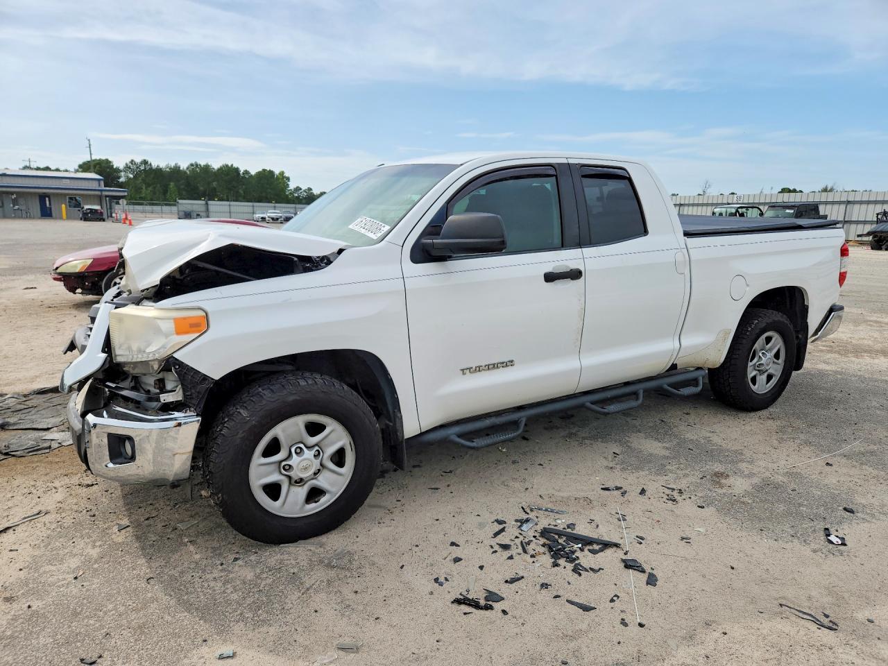 2015 TOYOTA TUNDRA SR5 Grade