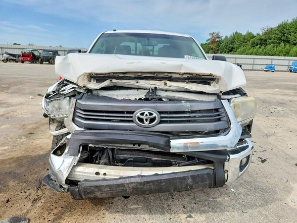 2015 TOYOTA TUNDRA SR5 Grade