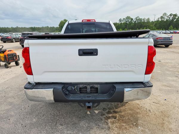 2015 TOYOTA TUNDRA SR5 Grade